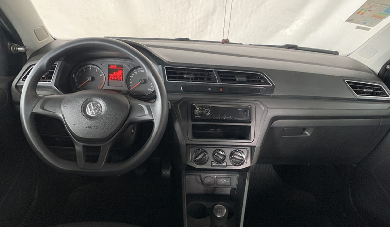 Volkswagen Voyage 1.0 cheio