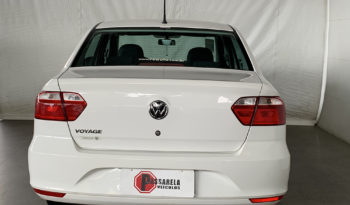 Volkswagen Voyage 1.0 cheio